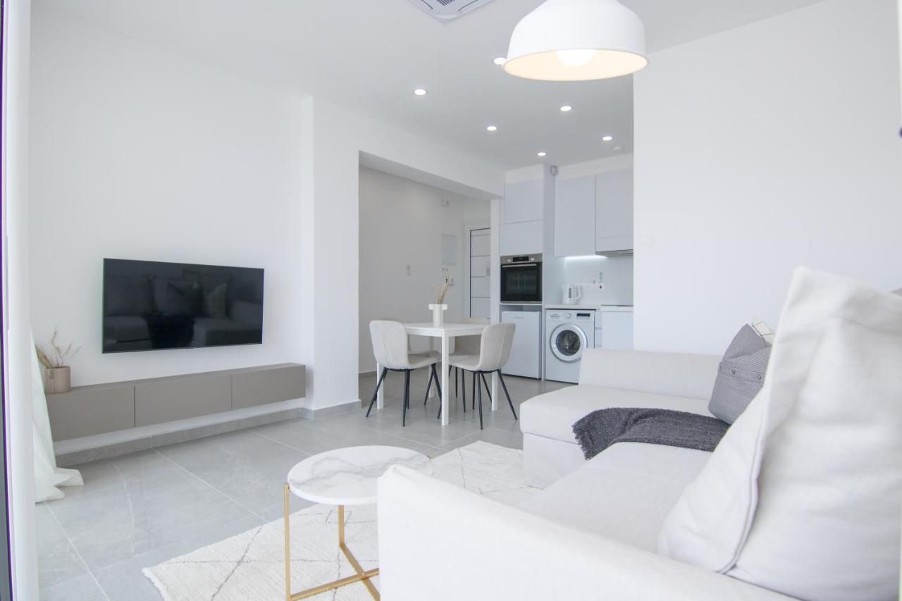 Phaedrus Living Seaview Modern Flat Limnaria 134 Paphos Exterior foto